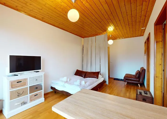 Calm With Balcony In Apartmán Crans-Montana